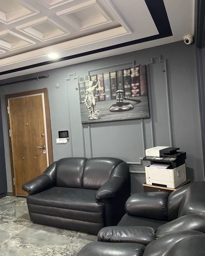 Olcan Hukuk Bürosu bekleme salonu